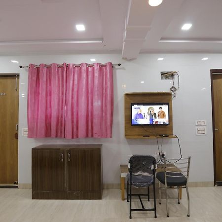 Basil Inn Home Stay Walking Distance From Taj Mahal Agra Агра Екстер'єр фото
