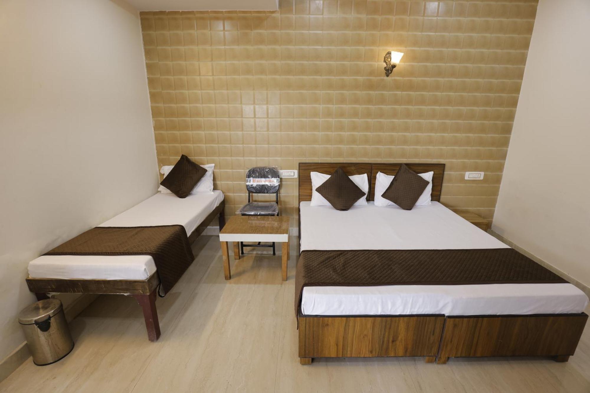 Basil Inn Home Stay Walking Distance From Taj Mahal Agra Агра Екстер'єр фото