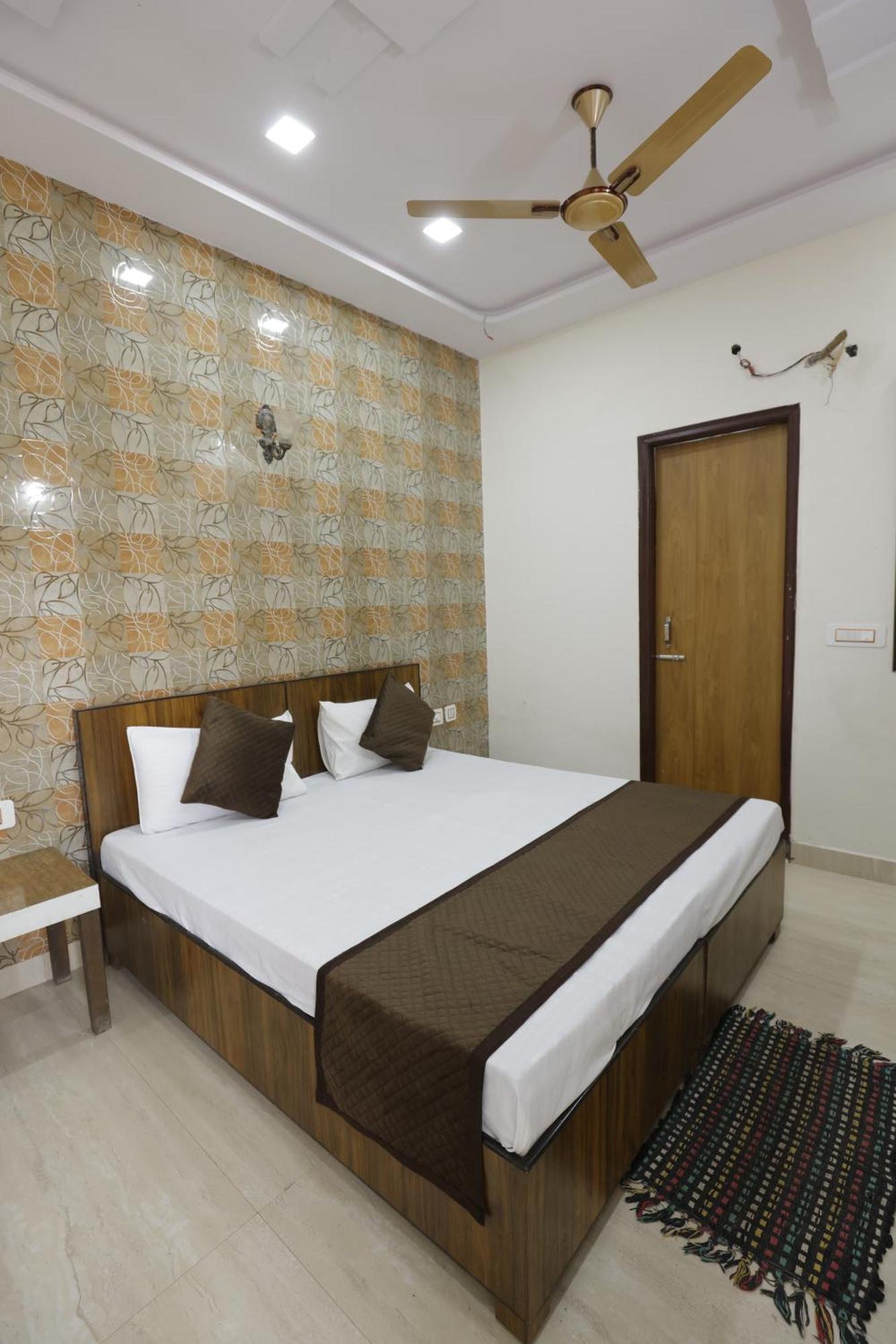 Basil Inn Home Stay Walking Distance From Taj Mahal Agra Агра Екстер'єр фото